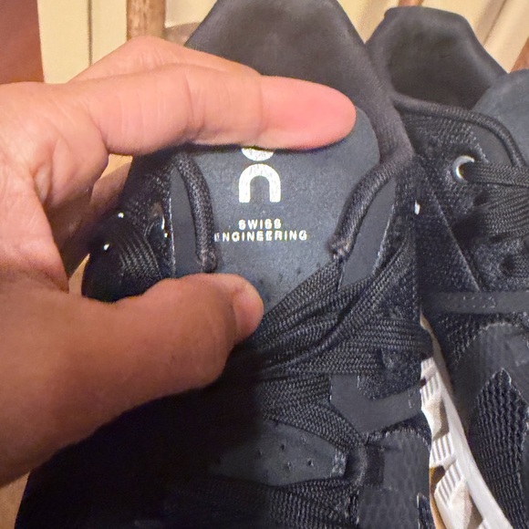 On Running women Black and White Athletic Shoes - Picture 16 of 16